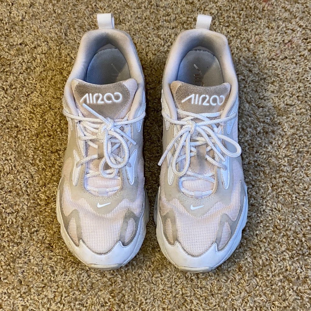 Nike Air Max 200